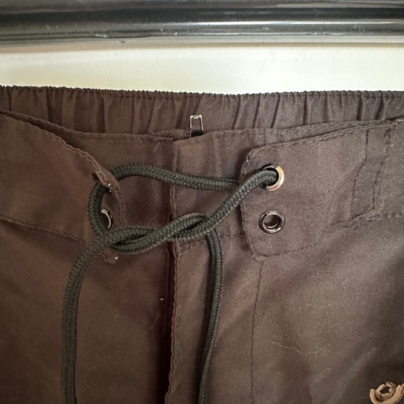 Sassa black shorts with pockets - Picture 4 of 6